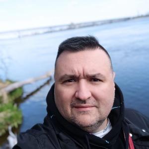 Zdjęcie twarzy - Marcin Gerwatowski